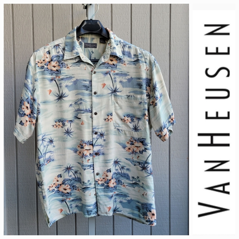 Hawaiian Washable Silk Short Sleeve Shirt EUC | Van Heusen | Men's Large Blue